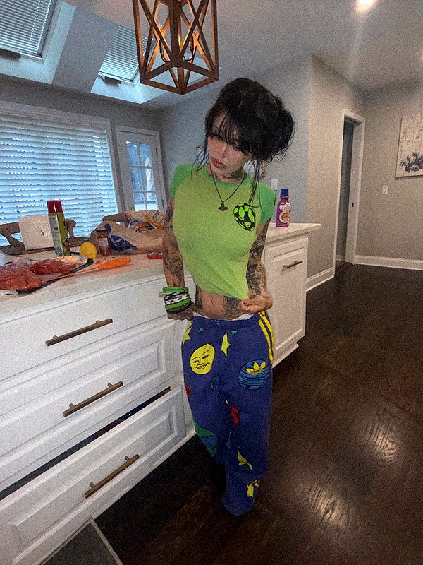 zommmbri instagram image archive image