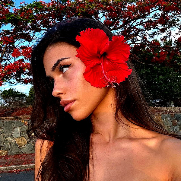 leahhalton instagram image archive image