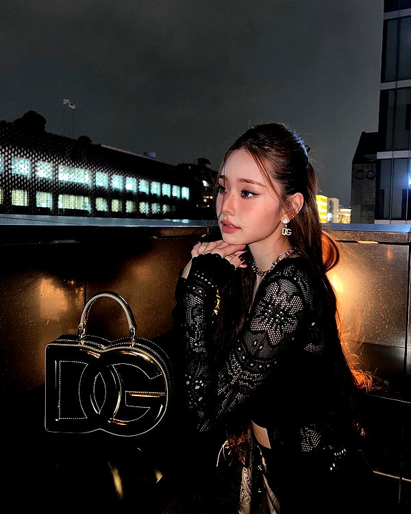 dear.zia instagram image archive image
