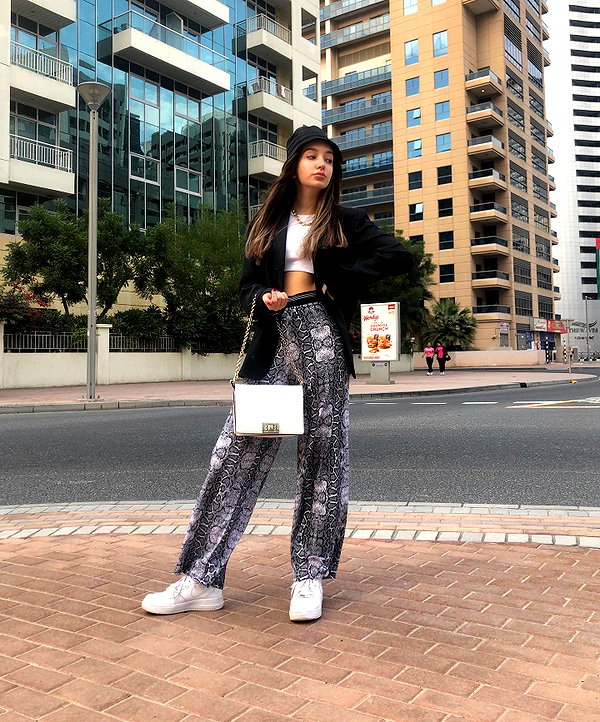 veroni22ka instagram image archive image