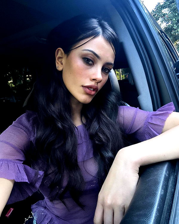 leonanaomii instagram image archive image