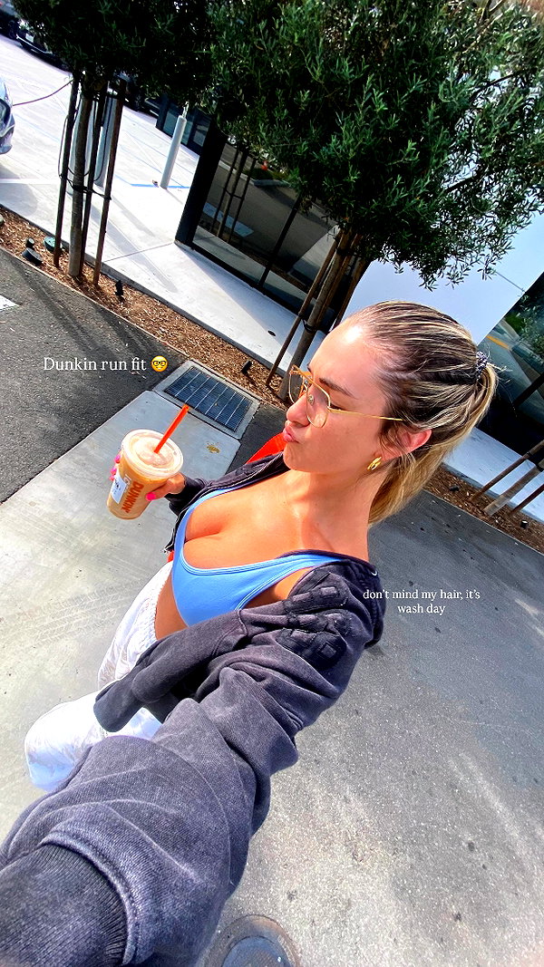 kaylasimmmons instagram image archive image