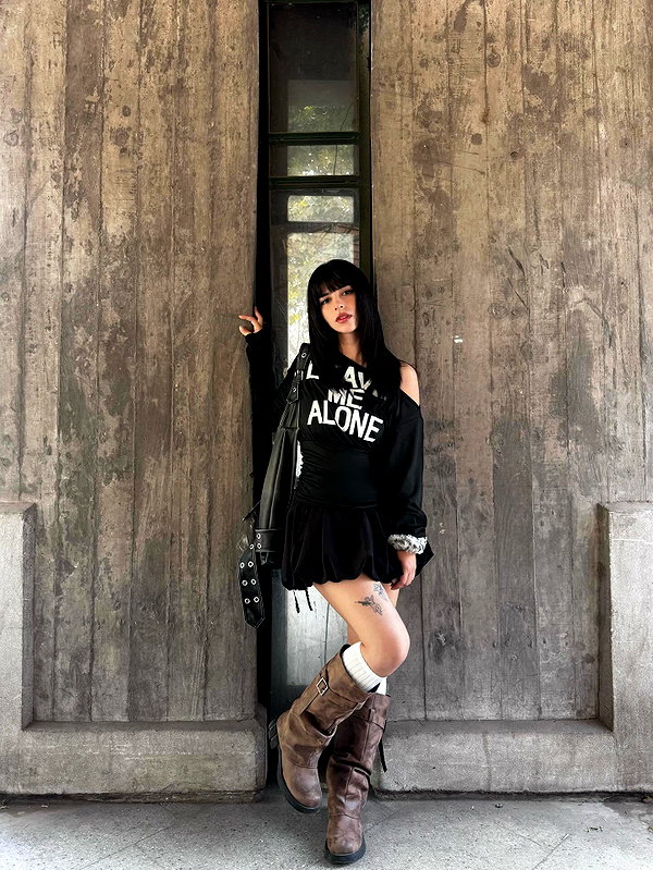 connie.01j instagram image archive image