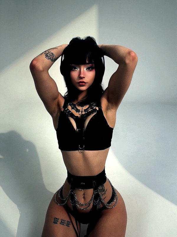Archived image from @deadangelfiles on Instagram