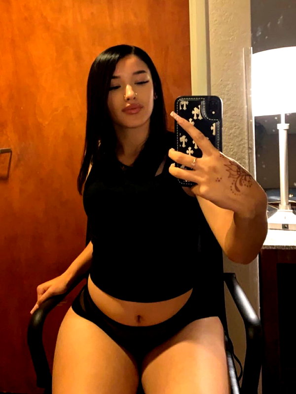itsalexiiiss instagram image archive image