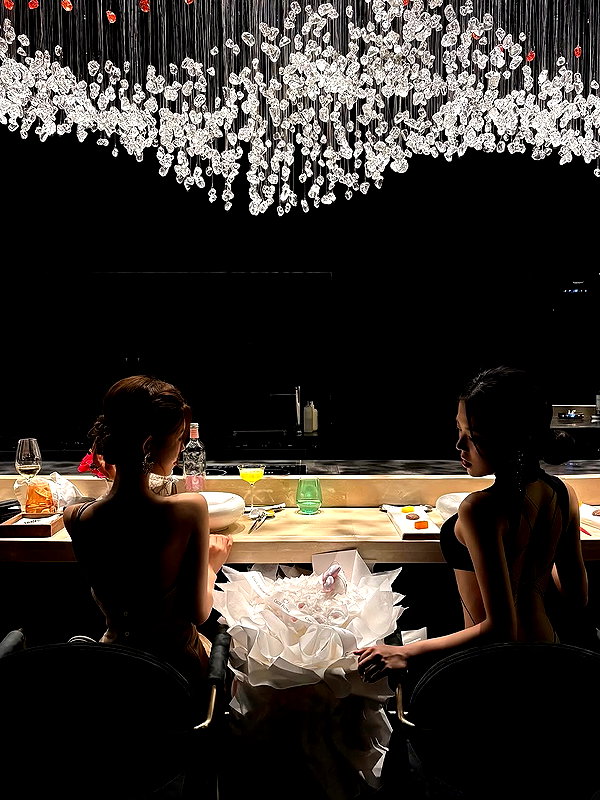 lyhythuedoxinh instagram image archive image