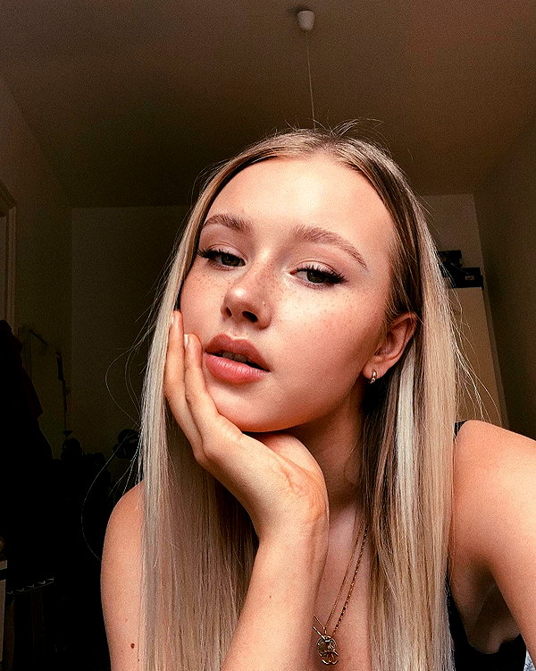 lilih instagram image archive image