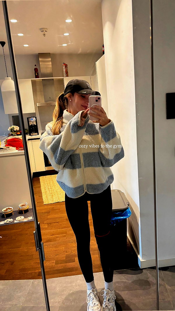 kaylasimmmons instagram image archive image