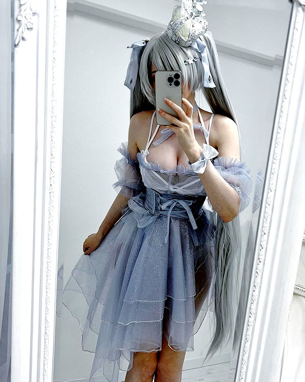 peachmilky_ instagram image archive image