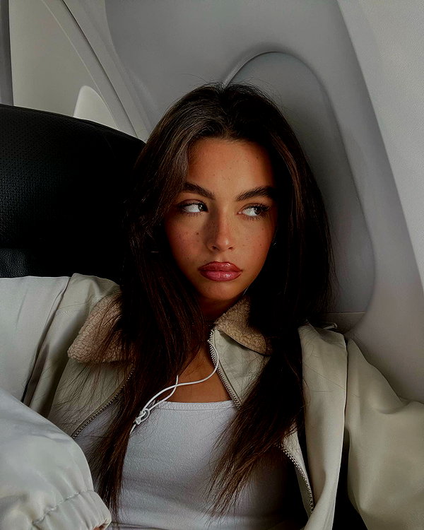 oliviaphillipps instagram image archive image