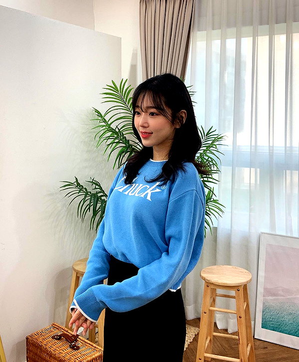 hyeweon__ instagram image archive image