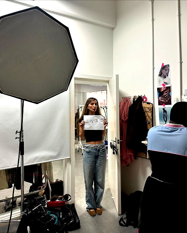 oliviaphillipps instagram image archive image