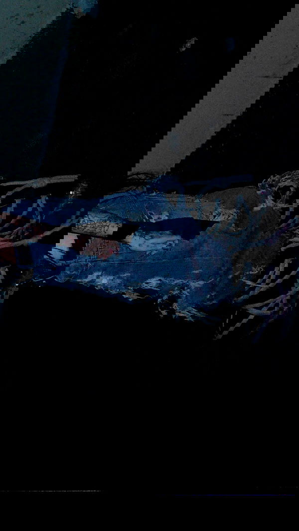 zommmbri zommmbri archive image