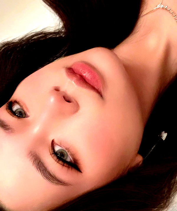 baddiesessence instagram image archive image