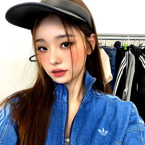 dear.zia instagram image archive image