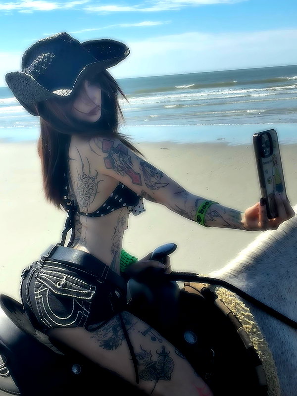zommmbri instagram image archive image