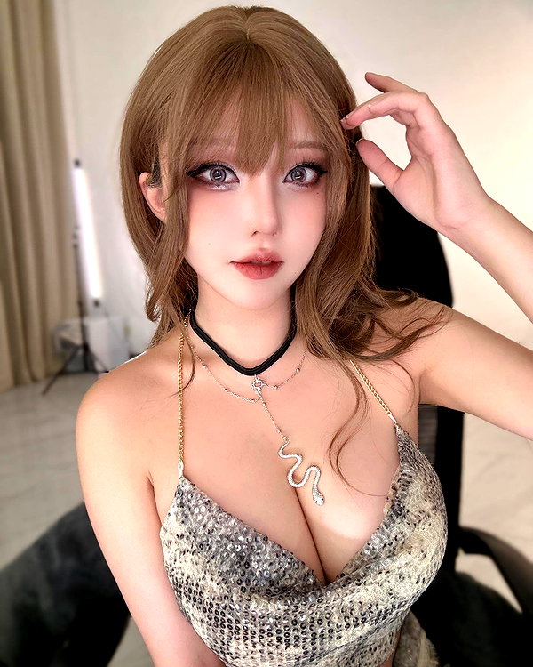 Archived image from @takomayuyi on Instagram