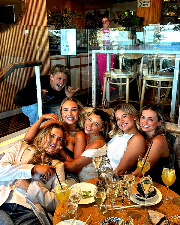 0emmamac instagram image archive image