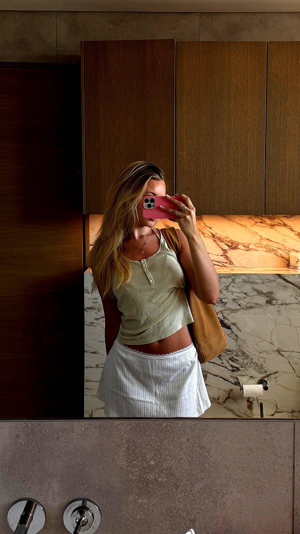 lilih instagram image archive image