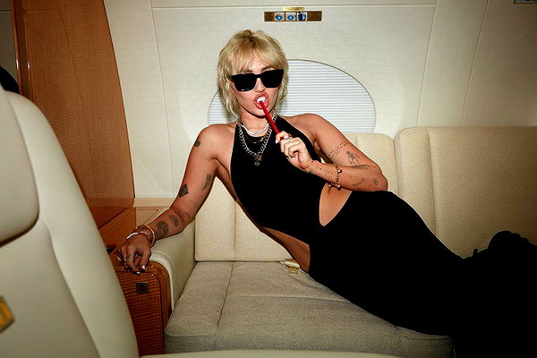 mileycyrus instagram image archive image