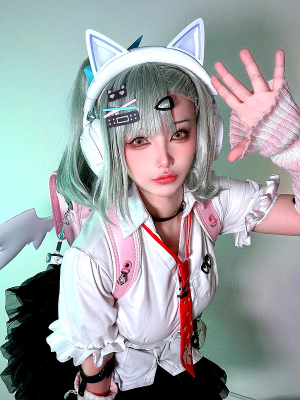 rakukoo instagram image archive image