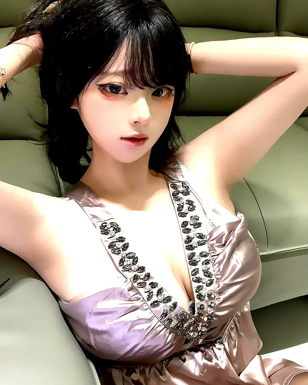 yingyinng_ instagram image archive image