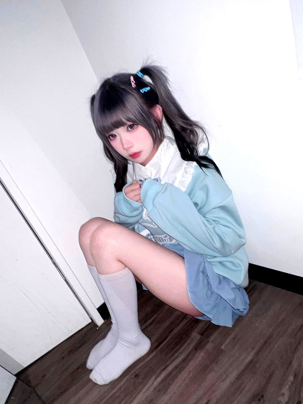 nixqq.425_ instagram image archive image