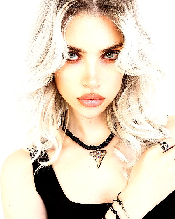 alien.hanna instagram image archive image