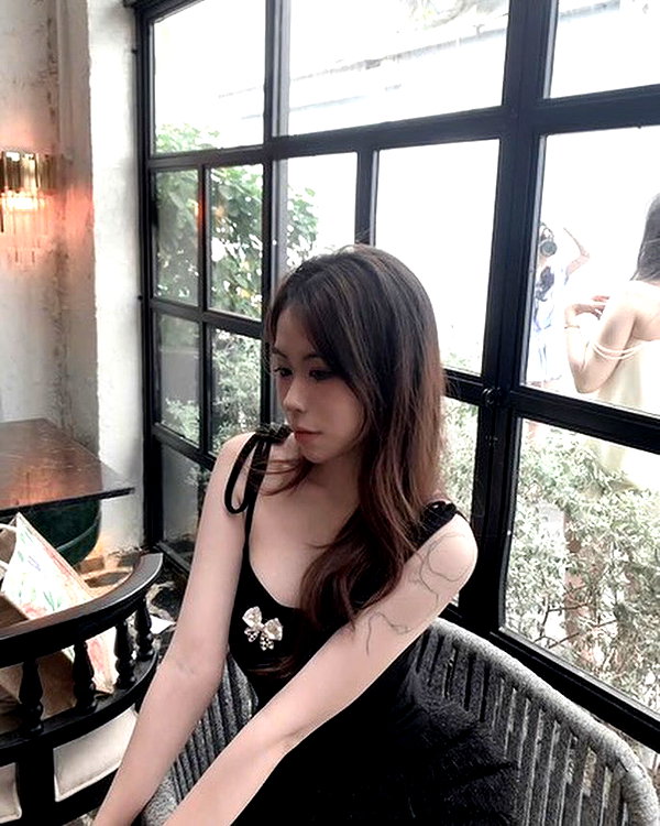 lyhythuedoxinh instagram image archive image