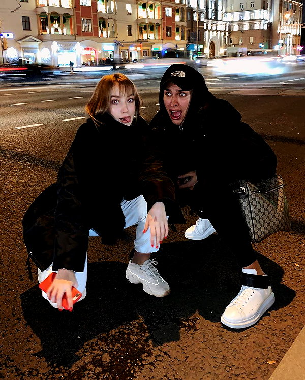 veroni22ka instagram image archive image