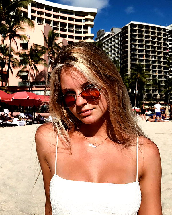 haileypandolfi instagram image archive image