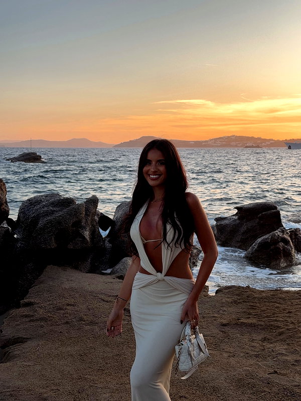 zoeliss instagram image archive image
