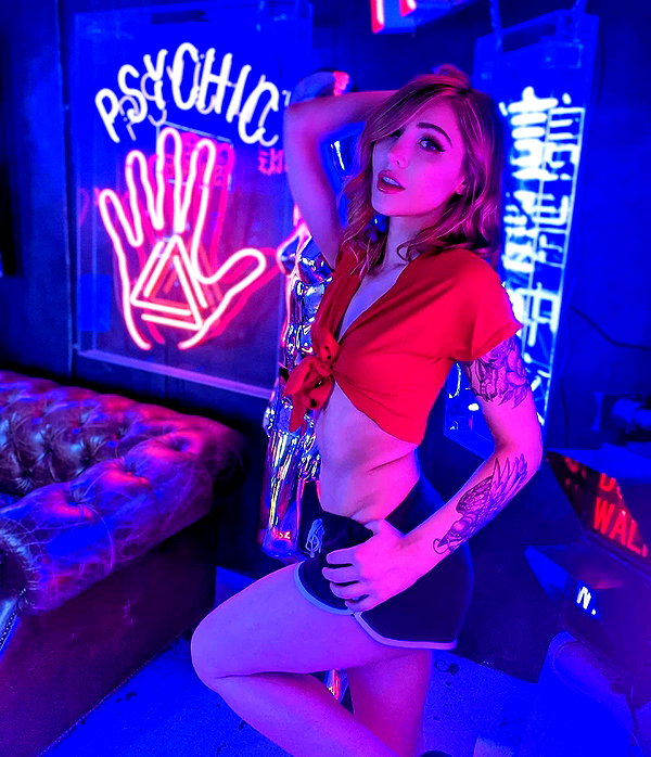 luxlo.xo instagram image archive image