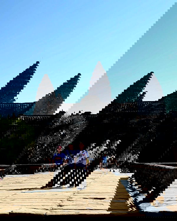 ellamwatts_ ellamwatts_ archive image