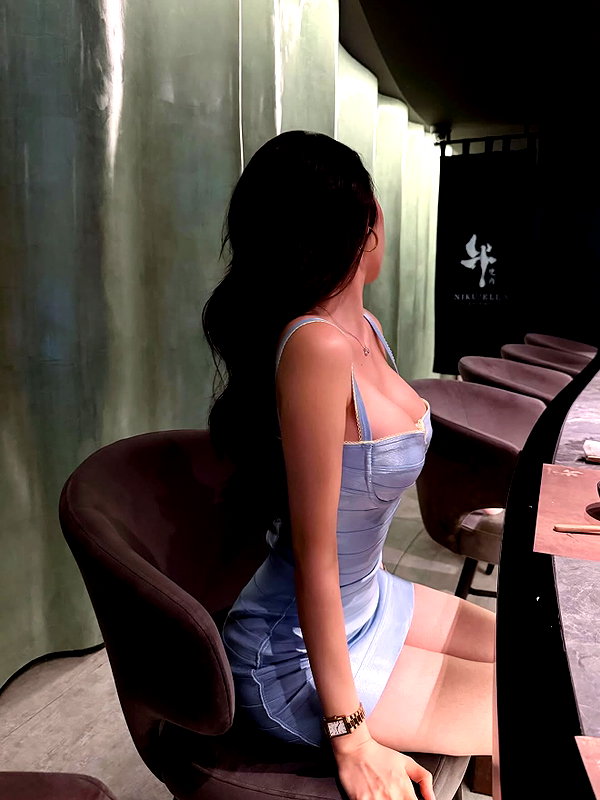 lyhythuedoxinh instagram image archive image