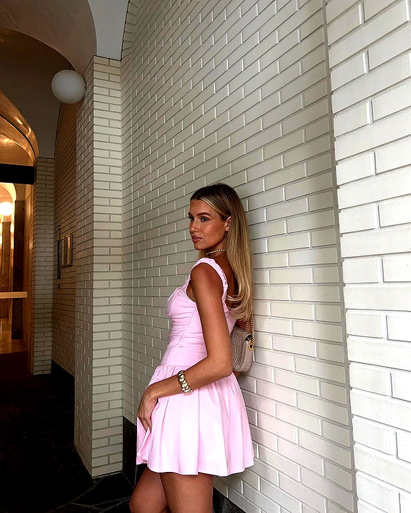sophiebatzloff instagram image archive image
