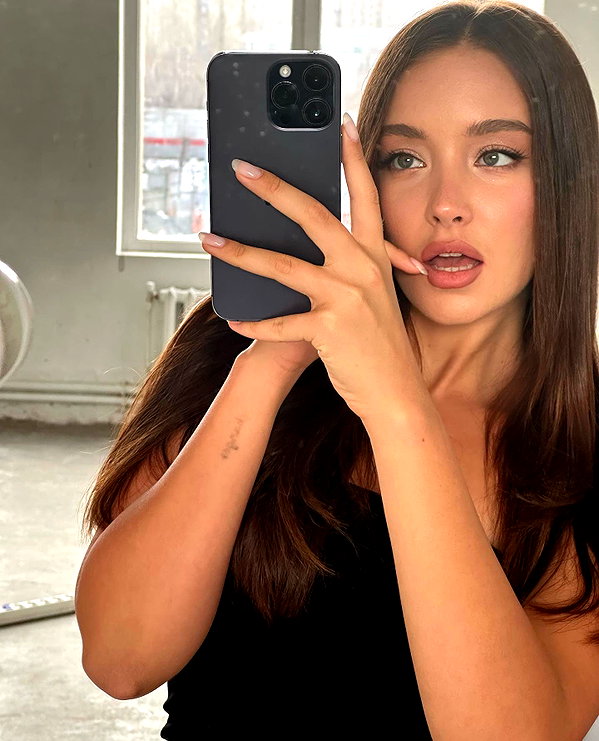 veroni22ka instagram image archive image