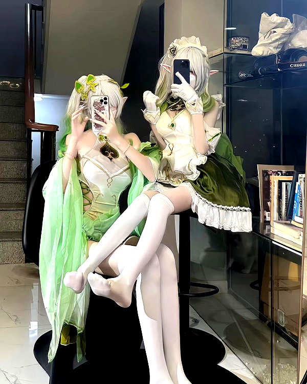 gallery_cosplayer instagram image archive image