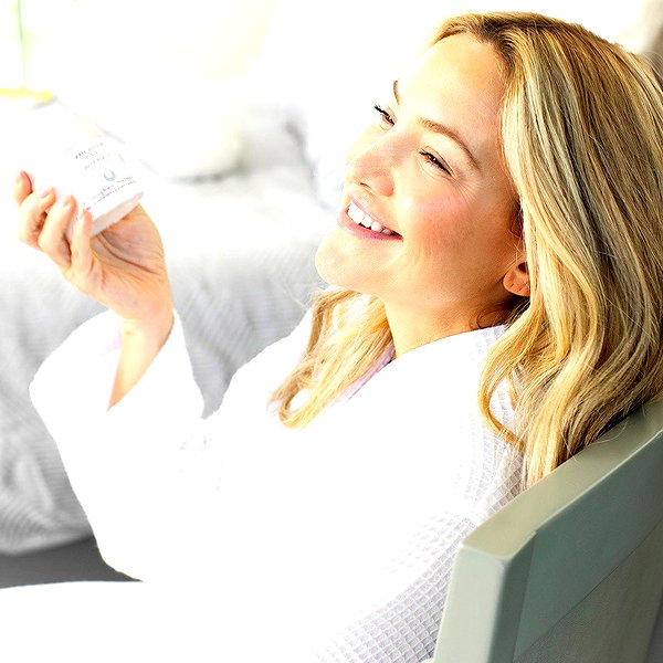 katehudson instagram image archive image