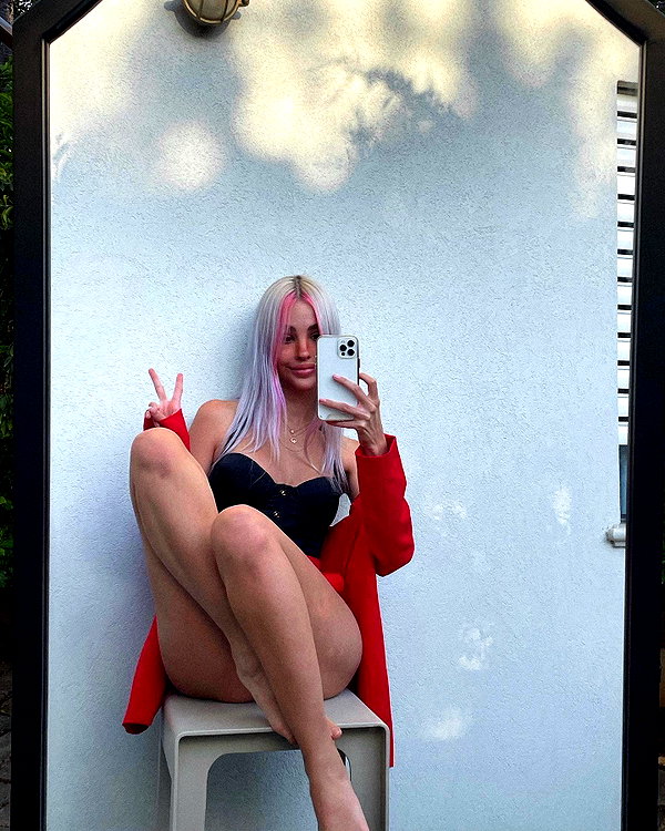 maria_domark instagram image archive image