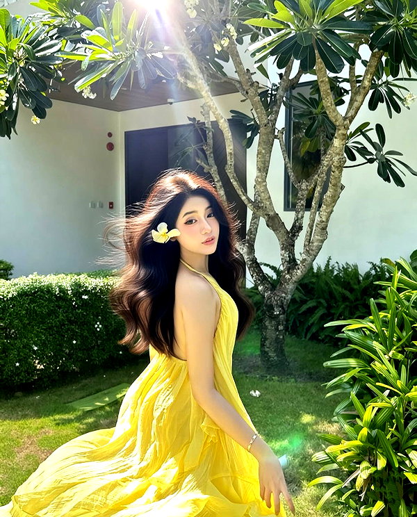 lyhythuedoxinh instagram image archive image