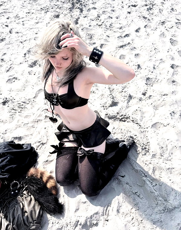 ash.onme instagram image archive image