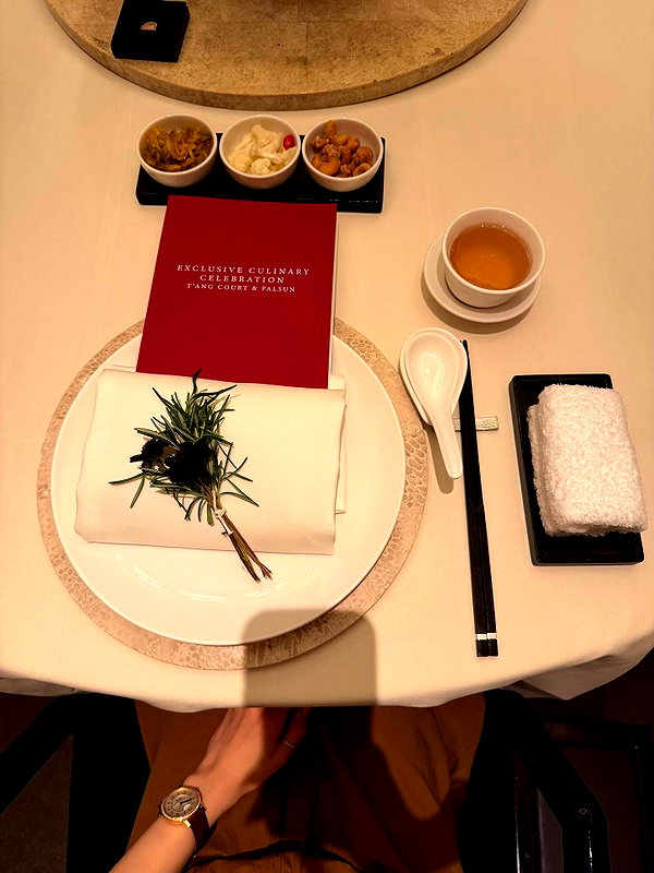 dear.zia instagram image archive image