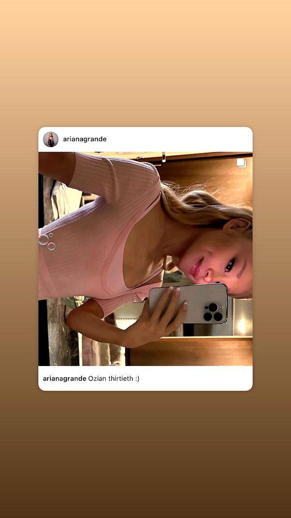 arianagrande instagram image archive image