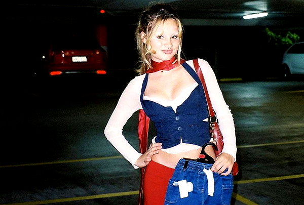 macaroni_naomi instagram image archive image
