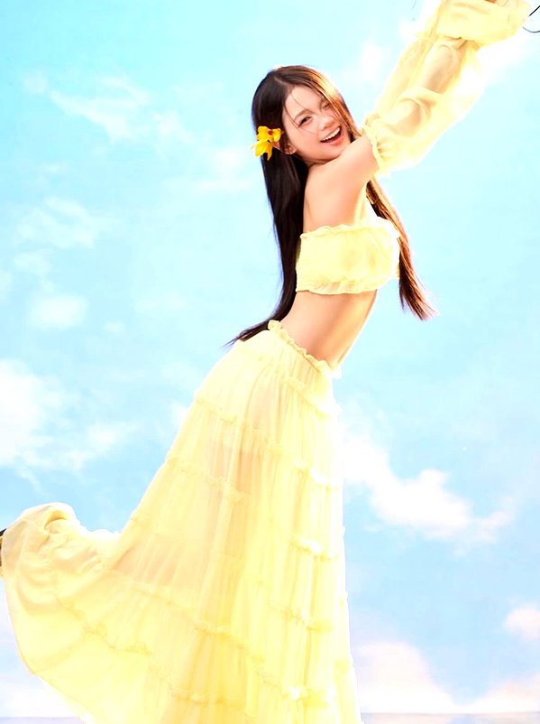 lyhythuedoxinh instagram image archive image