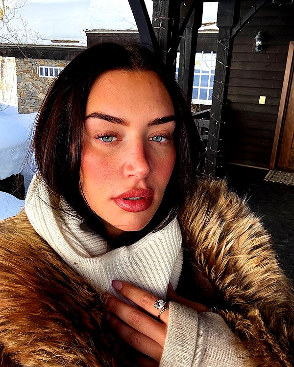 staskaranikolaou instagram image archive image