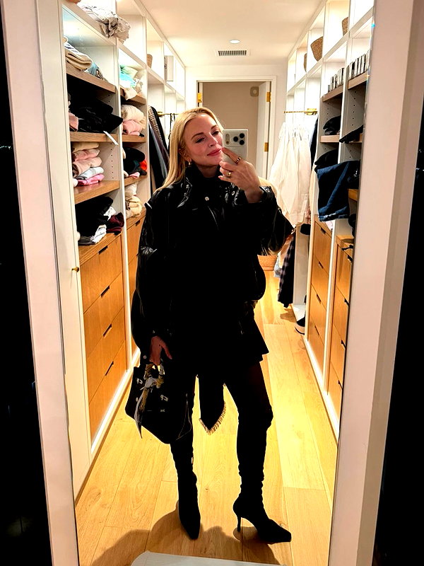 lindsaylohan instagram image archive image