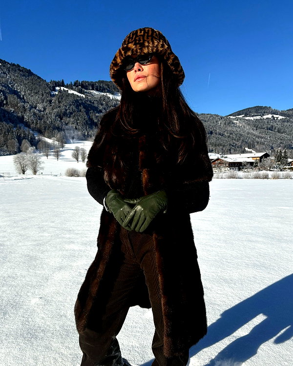 ninastodden instagram image archive image