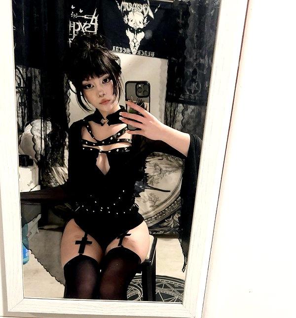 vampiryska instagram image archive image